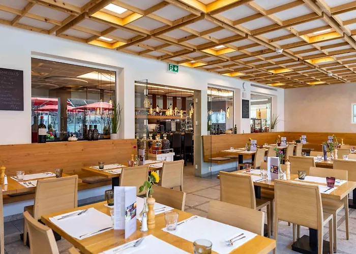 Sonne 3* Superior 酒店 3*